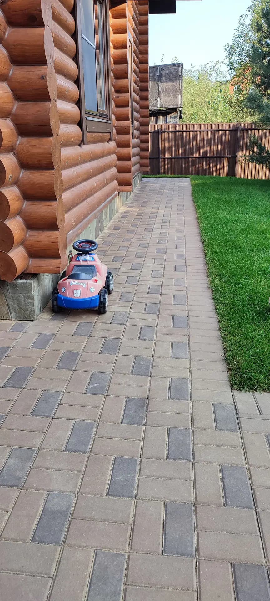 Жуков,  ул. Строительная